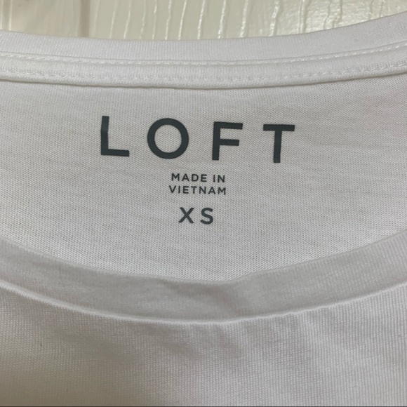NWOT Loft top - Picture 2 of 4